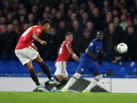 Reece James nghĩ Rashford sút bóng vọt xà