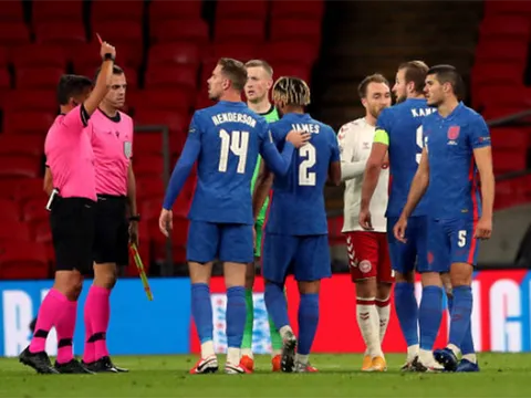 Reece James phá vỡ sự im lặng về chiếc thẻ đỏ sau trận thua Đan Mạch