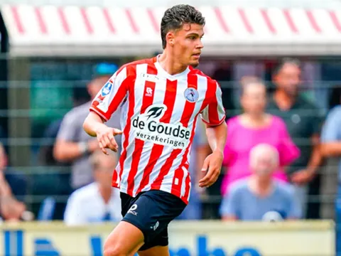 Arsenal chuẩn bị gọi lại trung vệ tài năng