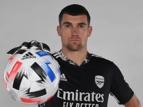 Chia sẻ cảm xúc, "kẻ đóng thế" chuẩn bị rời Arsenal?