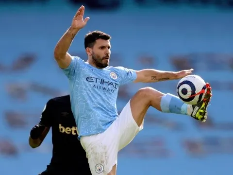 Bình luận viên chỉ ra ngôi sao hoàn hảo để Man City thay thế Aguero