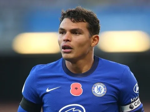 "Silva như một con thú, tôi chạm bóng được 3 lần khi đối đầu cậu ấy"