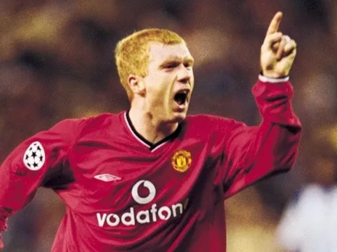 Paul Scholes suýt trở thành đối thủ của M.U nếu không được Sir Alex nhận về