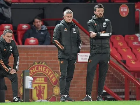 Muốn vô địch Premier League, Man Utd cần sa thải Solskjaer