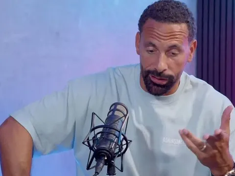 Rio Ferdinand khuyên Ten Hag loại bỏ ngay hai cầu thủ