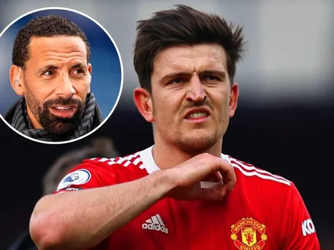 Rio Ferdinand tắt tivi, ném điện thoại vì MU bị hạ nhục