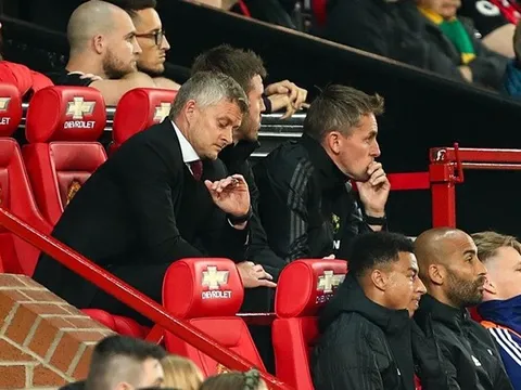 'Man Utd không ngây thơ tới mức nghĩ Ole sẽ làm được điều đó'