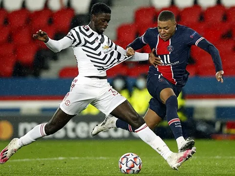 Rio Ferdinand: "Cậu ta đã khiến 2 tiền đạo hàng đầu thế giới của PSG tắt điện"