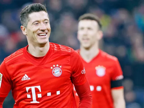 Robert Lewandowski thừa nhận muốn “bắt chước” huyền thoại Arsenal