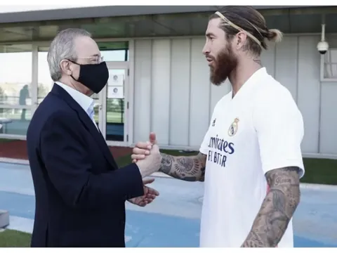 Roberto Carlos tiết lộ về thương vụ gia hạn giữa Ramos với Real