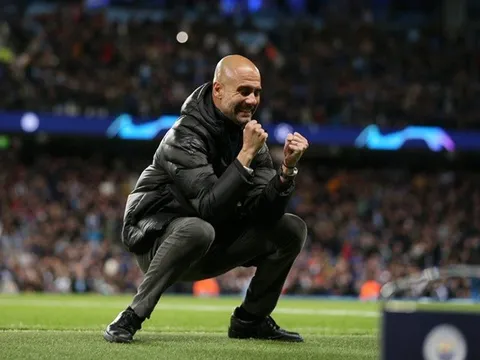 Man City lún sâu, 'trò cưng' hé lộ sự thật về con người của Pep