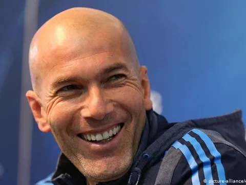 Rời Chelsea, "siêu tiền vệ" từ chối Barca, đến Real lập "đế chế" mới!