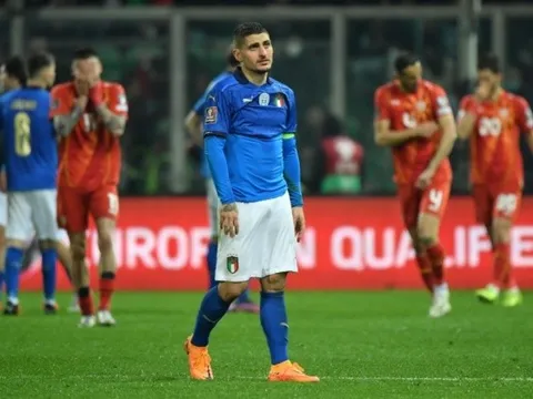 Rơi từ người hùng xuống số 0, trụ cột tuyển Ý nói lời khó khăn