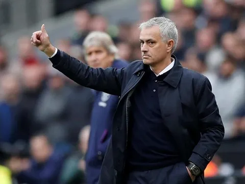 XONG! Rõ thực hư chuyện Mourinho bị Tottenham 'trảm' vì Super League