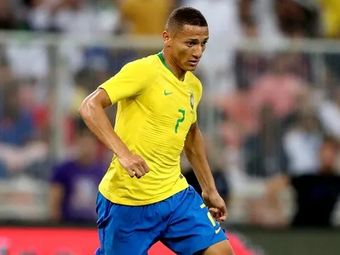 Romano cập nhật về Real Madrid và vụ mua sao Brazil