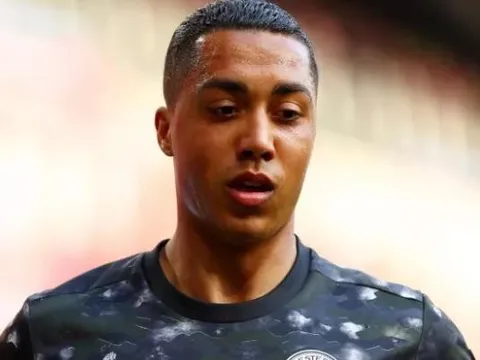 Romano ngạc nhiên với Tielemans