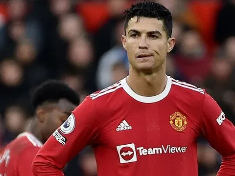 Ronaldo từ chối lời đề nghị 210 triệu bảng