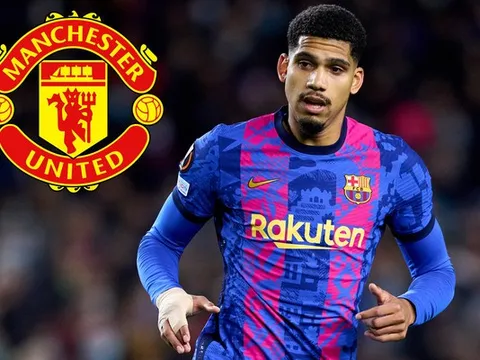 Chi 40 triệu, M.U đón đá tảng của Xavi về Old Trafford