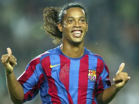 Ronaldinho: "Cậu ấy sẽ sớm trở thành cầu thủ vĩ đại nhất thế giới"