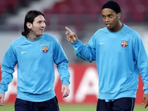 Ronaldinho liệt kê 3 cái tên xuất sắc hơn Lionel Messi