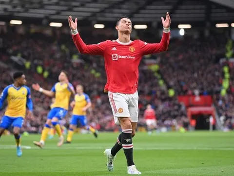 Đến lúc Ralf Rangnick ra quyết định tàn nhẫn với Ronaldo