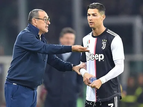 Ronaldo bị loại khỏi trận Derby, Sarri tiết lộ sự thật về trò cũ