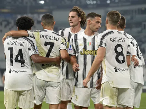 Ronaldo khai hỏa, Juventus có trận thắng đậm trong ngày HLV Pirlo ra mắt