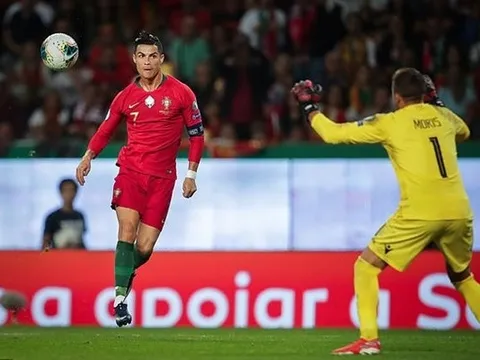 Ronaldo lập siêu phẩm, Bồ Đào Nha vùi dập Luxembourg trên sân nhà