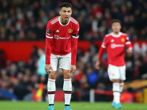 Nhìn gương Ronaldo, Rangnick đã ra một quyết định đúng đắn trên TTCN