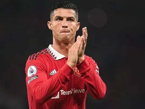 Ronaldo trở thành cầu thủ chậm chạp trong game FIFA 23