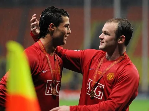 Rooney khuyên Ten Hag loại Rashford và Ronaldo