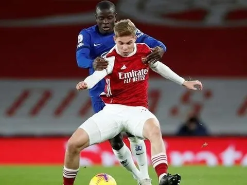 Rowe đăng đàn, công khai lý do bị Chelsea từ chối