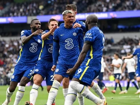 "Tôi không thể tin được Spurs tệ hại như thế"