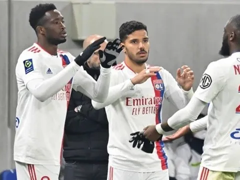 Rũ bùn đứng dậy, "hàng thải" Tottenham bừng tỉnh khi tái xuất Ligue 1