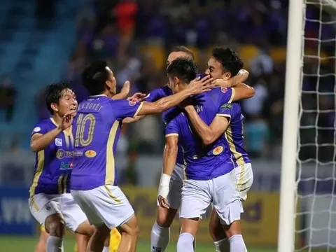 Rực lửa đại chiến tại Hàng Đẫy, niềm vui cho CLB Hà Nội