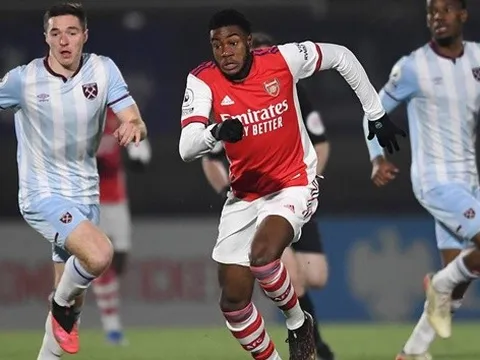 Arsenal chính thức chia tay cái tên thứ 11 ở phiên chợ Đông