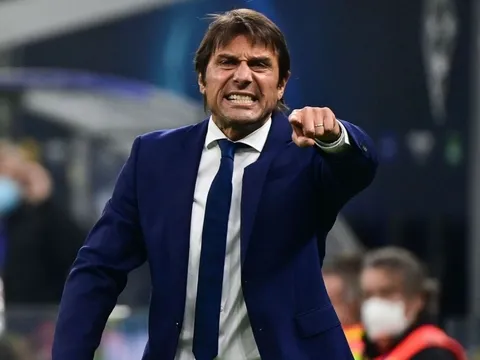 Abramovich bị trừng phạt, Conte nói rõ thực trạng của Chelsea
