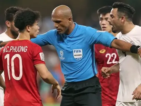 "Collina châu Á" sẽ cầm còi trận đại chiến ĐT Việt Nam vs Thái Lan