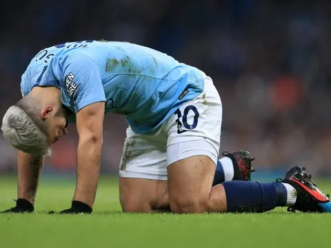 Sai lầm của Man City: Quá tin vào Aguero?