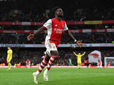 "Cậu ấy là tia sáng chói lọi của Arsenal"