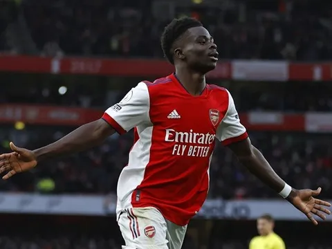 Bukayo Saka được khuyên rời Arsenal