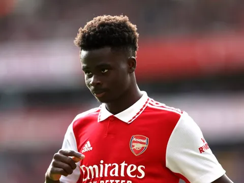 Chelsea dụ dỗ trụ cột Arsenal với mức lương hơn 200.000 bảng