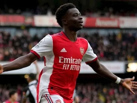 Saka định đoạt tương lai ở Arsenal