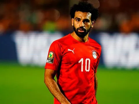 Salah khiến Liverpool khó xử