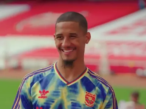 William Saliba tiết lộ 2 ân nhân tại Arsenal