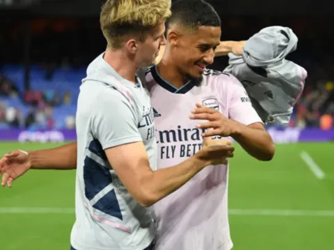 "Màn ra mắt tuyệt vời, chính xác là những gì Arsenal cần"