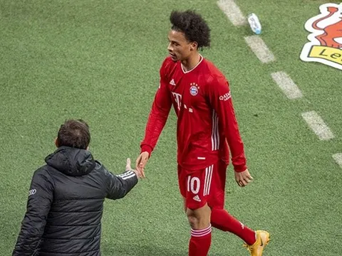 Sane "tàng hình" tại Bayern, sếp lớn phá vỡ im lặng