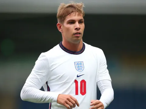 Sao Arsenal không nói nên lời sau cuộc gọi từ Southgate