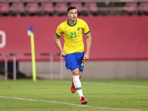 Sao Arsenal tiết lộ từng được Jorginho lôi kéo khoác áo tuyển Italia