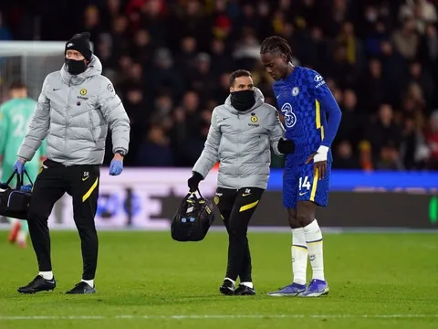 Sao Chelsea nén đau để ra sân trong trận đấu với Liverpool
